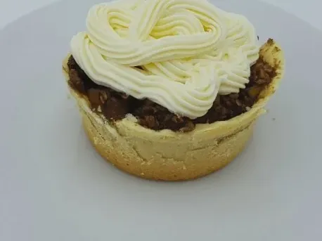 Crumble de gutui în aluat de biscuit (6 porții)