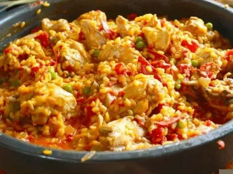 Paella cu pui (1,6 kg)